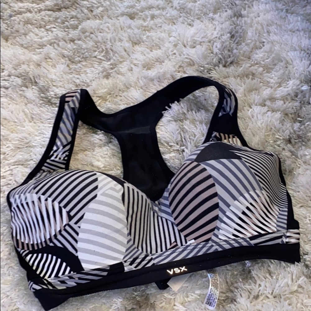 Victoria’s Secret sport bra